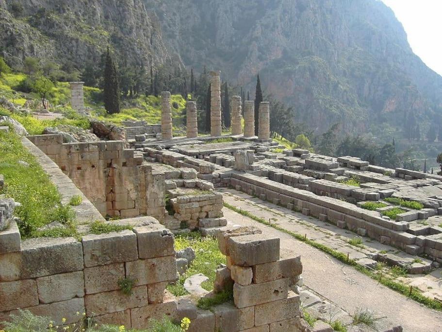 House In Delphi Villa Exterior photo